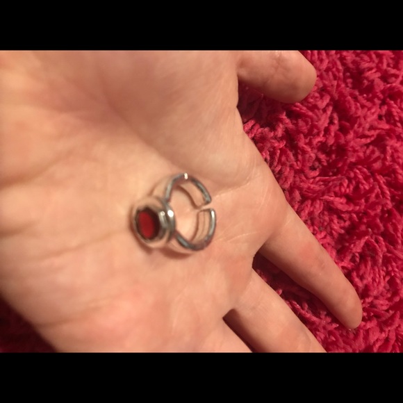 RED RING - Picture 2 of 3